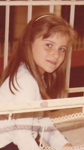 حزر فزر من هذه الفتاة الصغيرة اصبحت ممثلة مشهورة