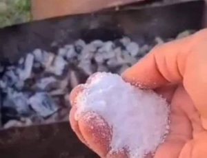 سر وضع الملح على الجمر قبل الشوي وحل اللغز الذي حيّر الأجيال